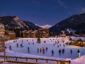 2 Bedroom Mountain Condo In Lakeside Village Near Keystone Lake With Complimentary Shuttle Service